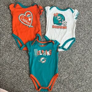 NFL Team Apparel Baby Bodysuit Set - GIRL